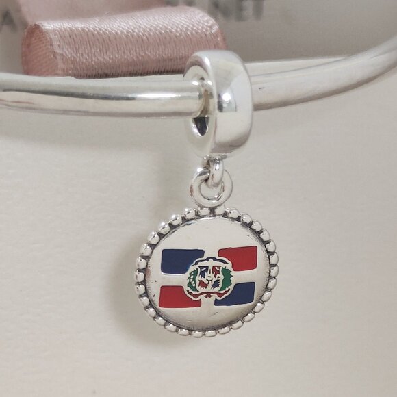 Pandora Dominican Republic Flag Dangle Charm Travel Vacation Pendant S925 Silver - Picture 1 of 5